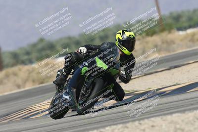 media/Oct-13-2025-Moto Forza (Mon) [[a66d839500]]/3-B Group/Session 3 (Turn 16)/